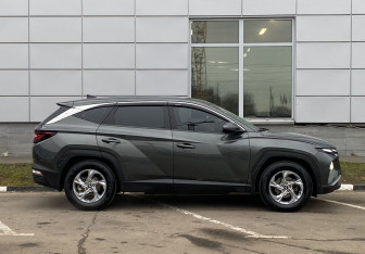 Подержанный автомобиль Hyundai Tucson 2021 года (4 фото)