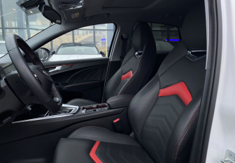 Подержанный автомобиль Kaiyi E5 2023 года (22 фото)