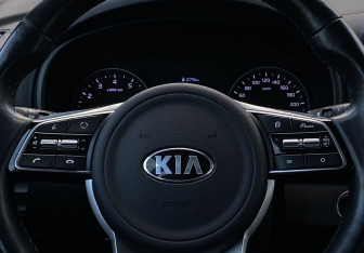 Подержанный автомобиль Kia Sportage 2020 года (15 фото)