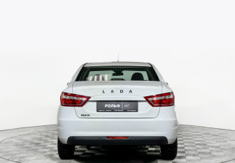 Подержанный автомобиль LADA (ВАЗ) Vesta Sedan 2021 года (6 фото)