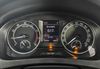 Подержанный автомобиль Skoda Rapid Liftback 2019 года (13 фото)