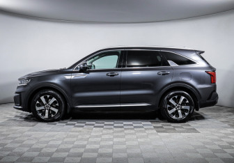 Подержанный автомобиль Kia Sorento 2020 года (8 фото)