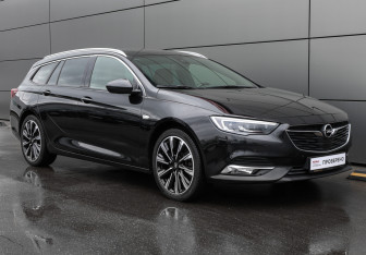 Подержанный автомобиль Opel Insignia Wagon 2020 года (3 фото)