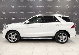 Подержанный автомобиль Mercedes-Benz GLE 2018 года (8 фото)