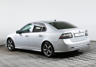Подержанный автомобиль Saab 9-3 Sedan 2008 года (7 фото)