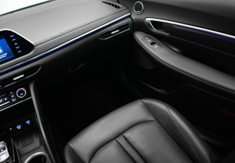 Подержанный автомобиль Hyundai Sonata 2020 года (27 фото)