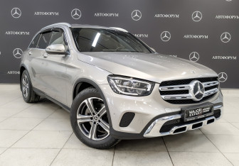 Подержанный автомобиль Mercedes-Benz GLC Coupe 2021 года (3 фото)