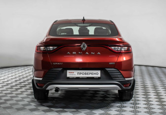 Подержанный автомобиль Renault Arkana 2019 года (6 фото)