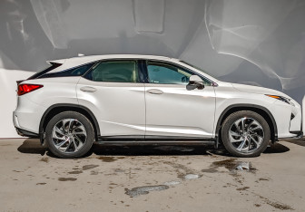 Подержанный автомобиль Lexus RX 2015 года (4 фото)