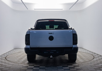 Подержанный автомобиль Volkswagen Amarok 2012 года (3 фото)