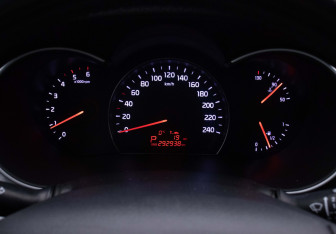 Подержанный автомобиль Kia Sorento 2014 года (12 фото)