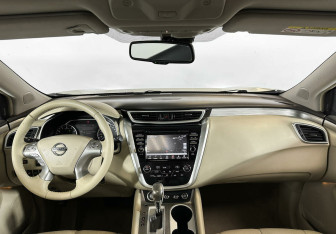 Подержанный автомобиль Nissan Murano Suv 2017 года (8 фото)