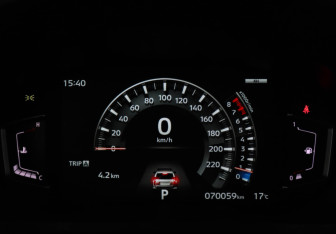 Подержанный автомобиль Mitsubishi Montero Sport 2023 года (11 фото)