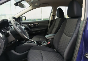 Подержанный автомобиль Nissan Qashqai 2016 года (17 фото)