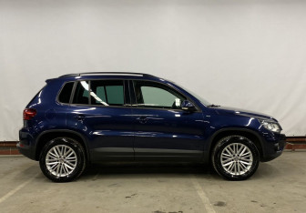 Подержанный автомобиль Volkswagen Tiguan 2014 года (5 фото)