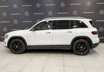 Подержанный автомобиль Mercedes-Benz GLB 2021 года (8 фото)