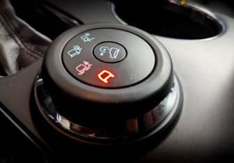 Подержанный автомобиль Ford Explorer 2018 года (28 фото)