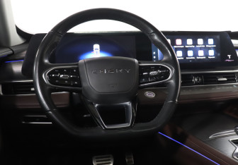 Подержанный автомобиль Chery Tiggo 8 Pro Max 2023 года (18 фото)