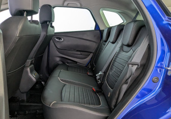 Подержанный автомобиль Renault Kaptur 2020 года (10 фото)