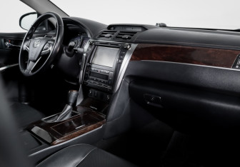 Подержанный автомобиль Toyota Camry Sedan 2016 года (9 фото)