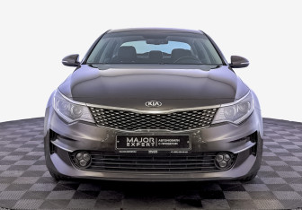 Подержанный автомобиль Kia Optima Sedan 2017 года (2 фото)