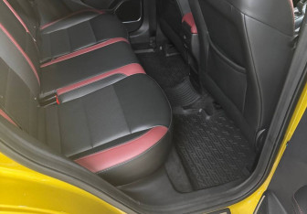 Подержанный автомобиль Geely Coolray 2022 года (14 фото)