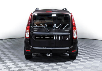 Подержанный автомобиль LADA (ВАЗ) Largus Wagon 2019 года (6 фото)