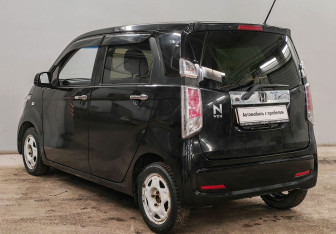 Подержанный автомобиль Honda N-WGN 2016 года (7 фото)