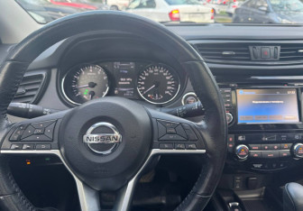 Подержанный автомобиль Nissan Qashqai 2019 года (17 фото)