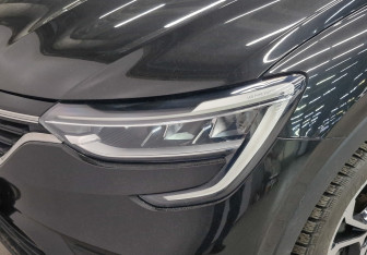 Подержанный автомобиль Renault Arkana 2019 года (11 фото)