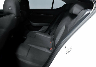 Подержанный автомобиль Skoda Octavia Liftback 2021 года (9 фото)