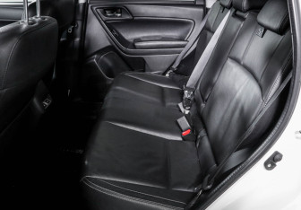 Подержанный автомобиль Subaru Forester Suv 2016 года (10 фото)
