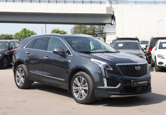 Подержанный автомобиль Cadillac XT5 2021 года (3 фото)