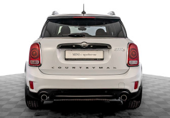 Подержанный автомобиль MINI Countryman 2018 года (6 фото)