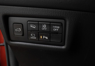 Подержанный автомобиль Mazda CX-5 2023 года (22 фото)