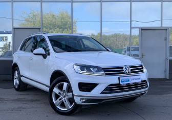 Подержанный автомобиль Volkswagen Touareg 2017 года (4 фото)