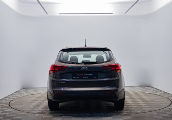 Подержанный автомобиль Kia Ceed Wagon 2014 года (6 фото)