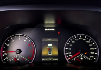 Подержанный автомобиль Haval Jolion 2023 года (13 фото)