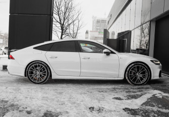 Подержанный автомобиль Audi A7 2018 года (4 фото)