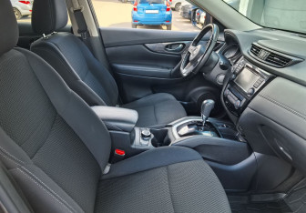 Подержанный автомобиль Nissan X-Trail 2021 года (12 фото)