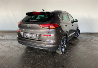 Подержанный автомобиль Hyundai Tucson 2019 года (6 фото)