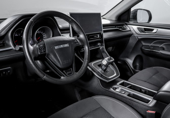 Подержанный автомобиль Haval M6 2023 года (9 фото)