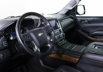 Подержанный автомобиль Chevrolet Tahoe 2015 года (9 фото)