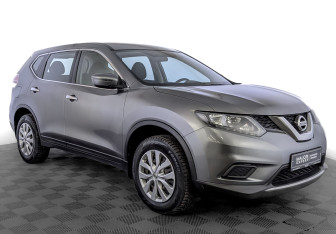 Подержанный автомобиль Nissan X-Trail 2018 года (3 фото)
