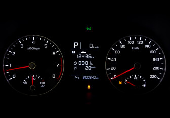 Подержанный автомобиль Kia Rio Hatchback 2021 года (13 фото)