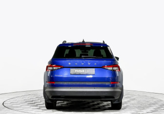 Подержанный автомобиль Skoda Kodiaq 2021 года (6 фото)
