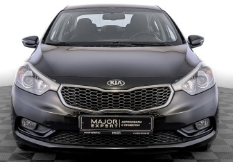 Подержанный автомобиль Kia Cerato Sedan 2016 года (2 фото)