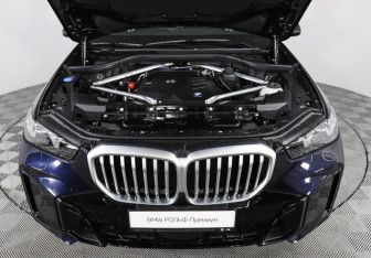 Новый BMW X5 2025 (10 фото)