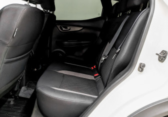 Подержанный автомобиль Nissan Qashqai 2020 года (12 фото)