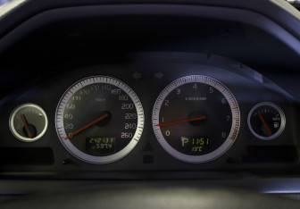 Подержанный автомобиль Volvo XC90 2011 года (11 фото)